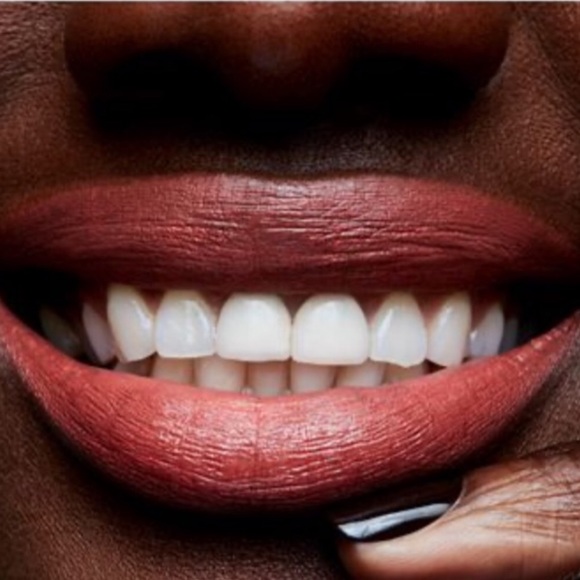 MAC Satin Lipstick Mocha - Picture 13 of 14